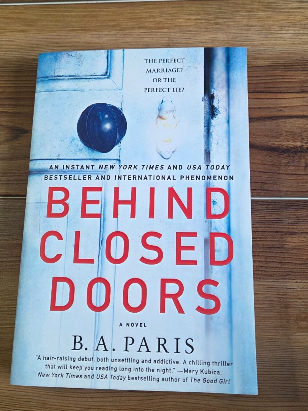 Behind Closed Doors- B.A. PARIS- Book Novel